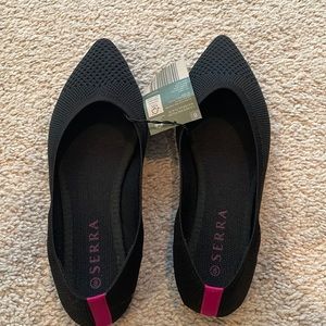NWT Serra size 8 black points